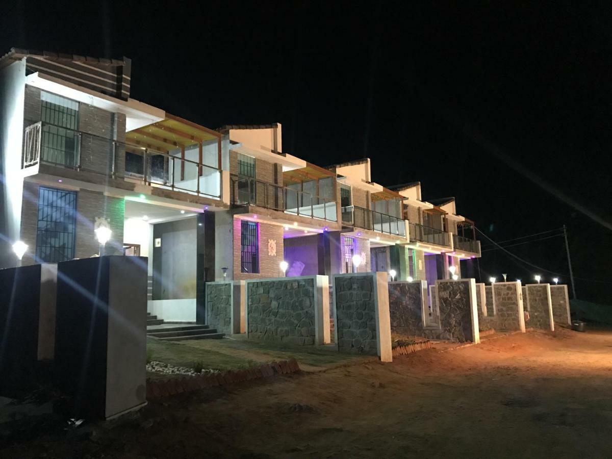 Sushmika Villas Yercaud Luaran gambar