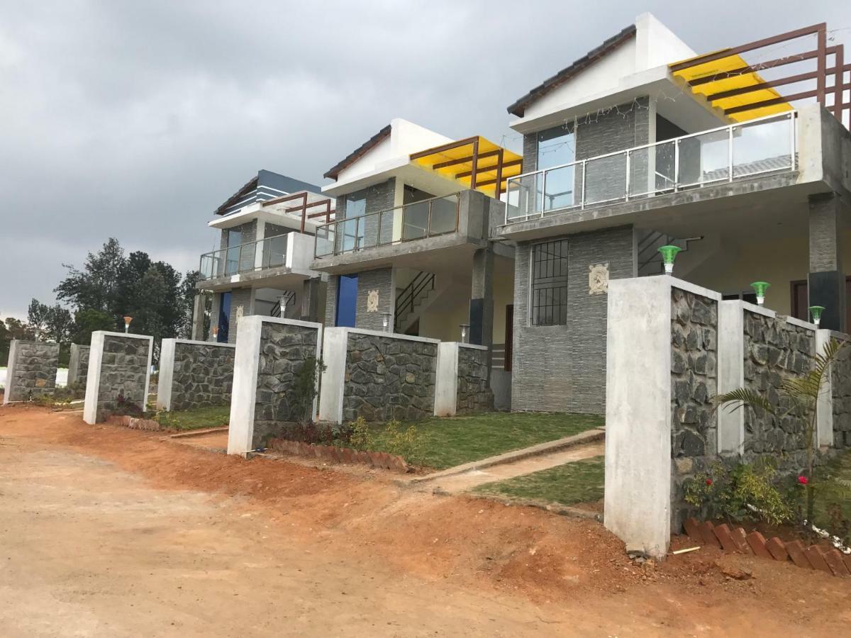 Sushmika Villas Yercaud Luaran gambar