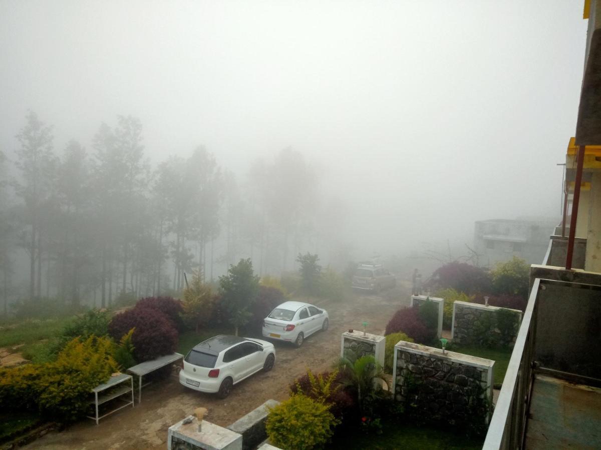 Sushmika Villas Yercaud Luaran gambar